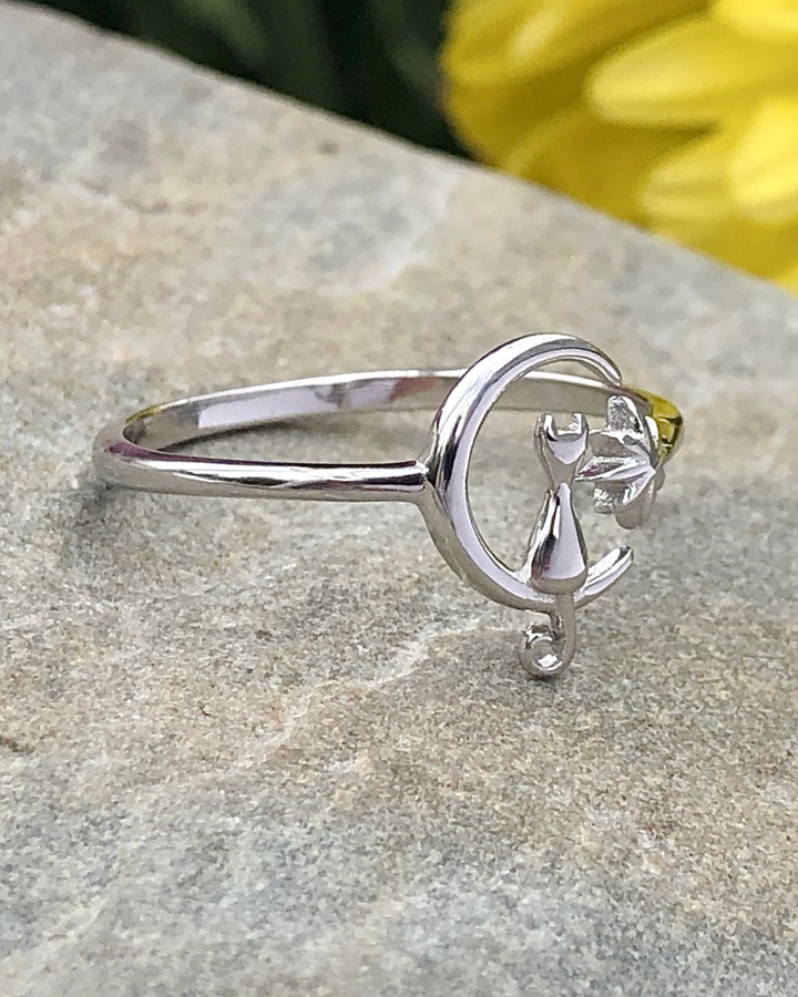 Sterling Silver Cat on Moon Ring