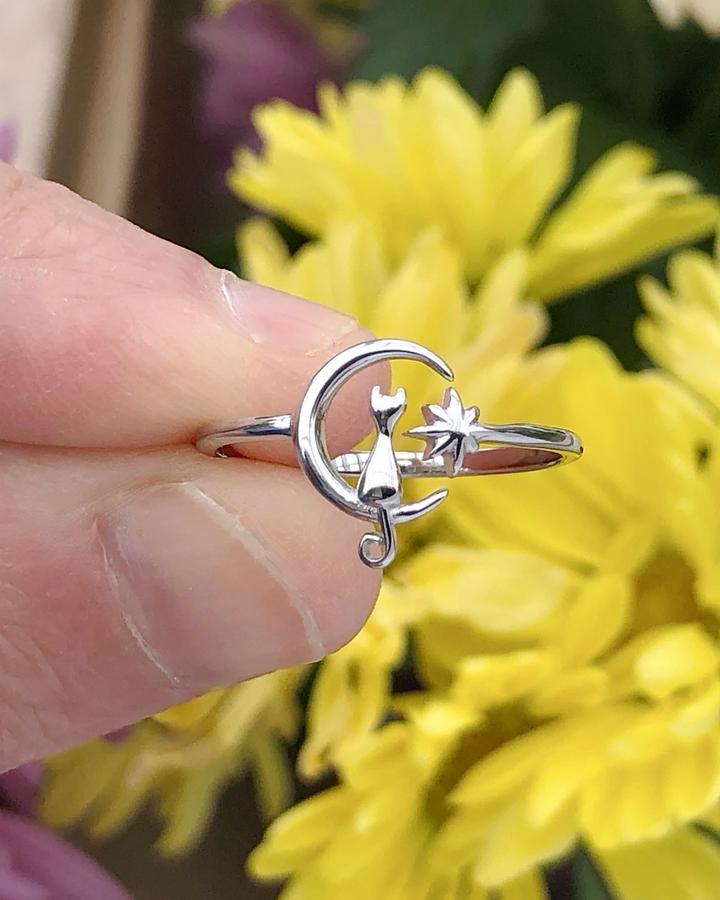 Sterling Silver Cat on Moon Ring