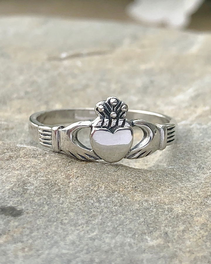 Sterling Silver Claddagh Ring