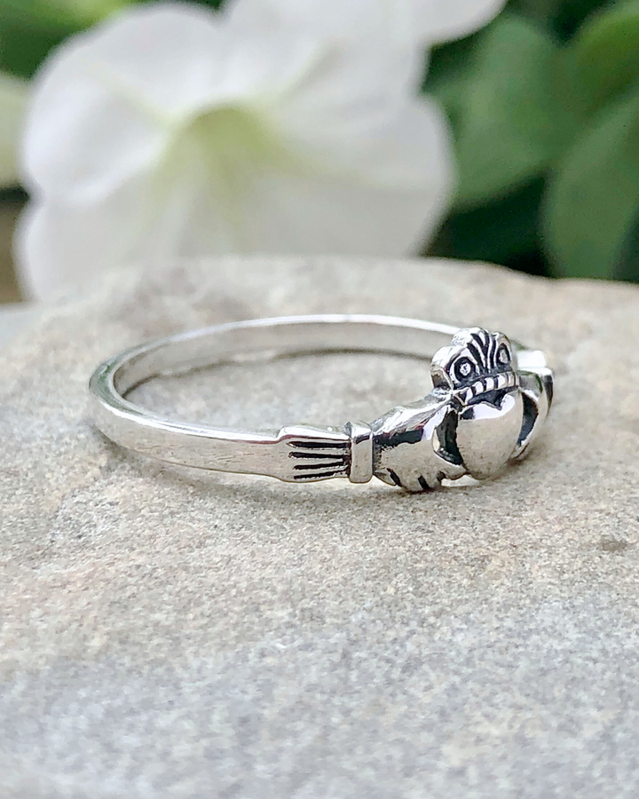 Sterling Silver Claddagh Ring