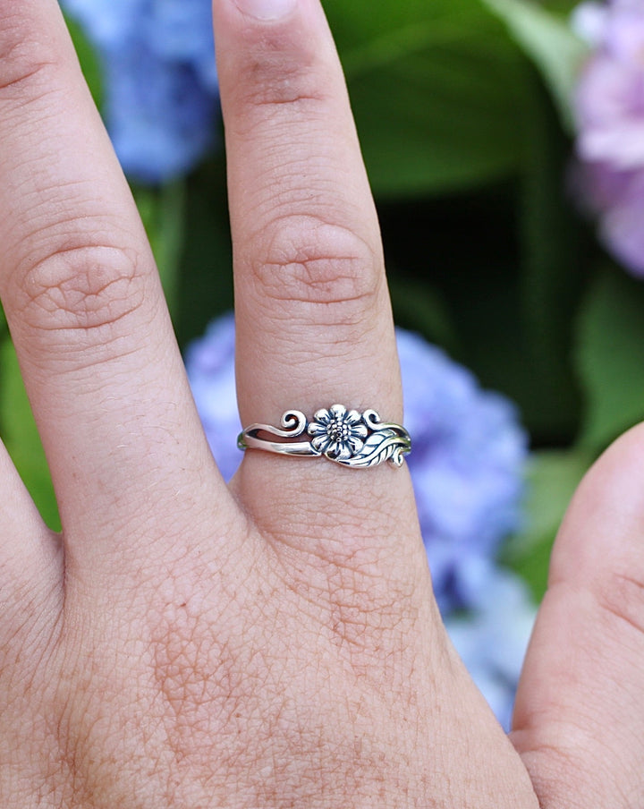 Sterling Silver Flower with Vine Ring