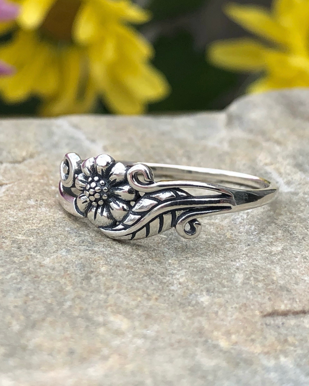 Sterling Silver Flower with Vine Ring