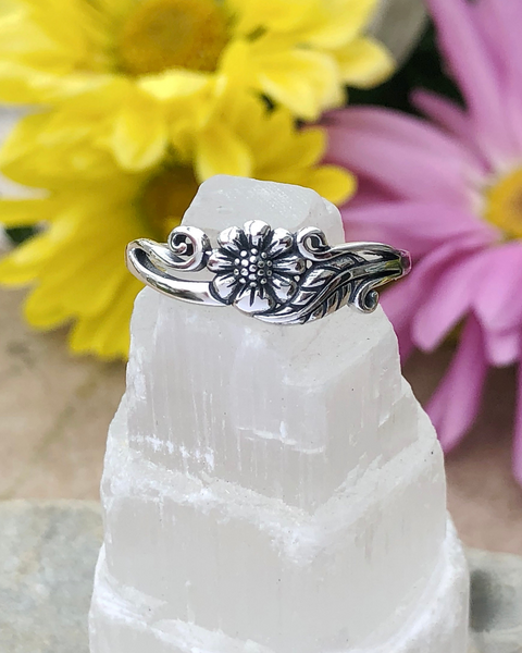 Sterling Silver Flower with Vine Ring