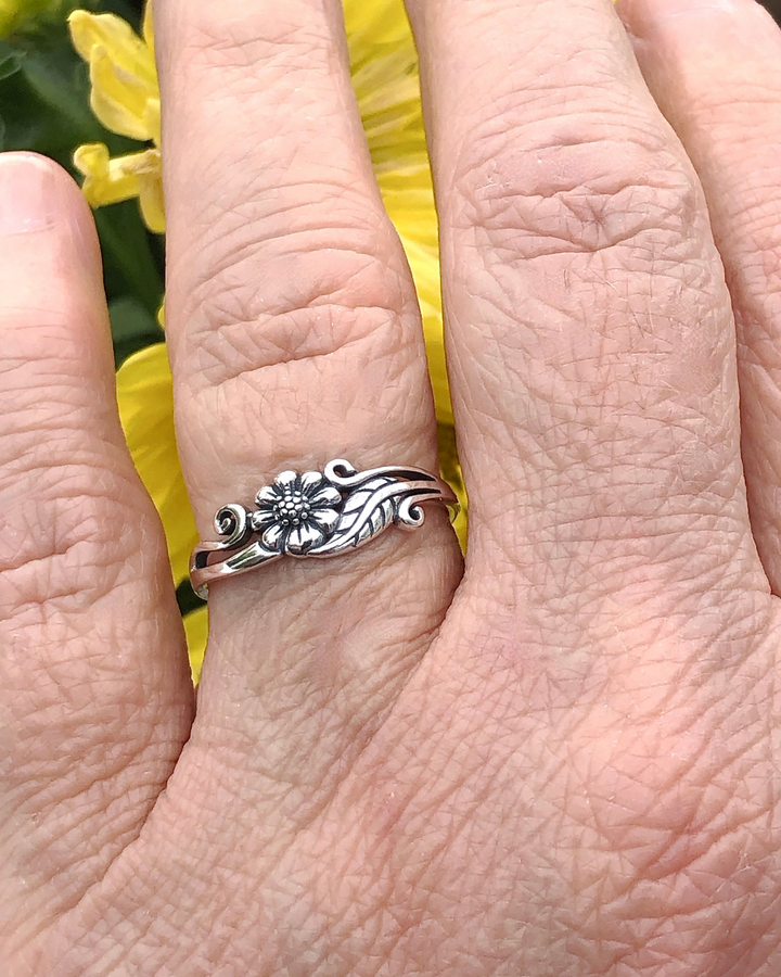 Sterling Silver Flower with Vine Ring