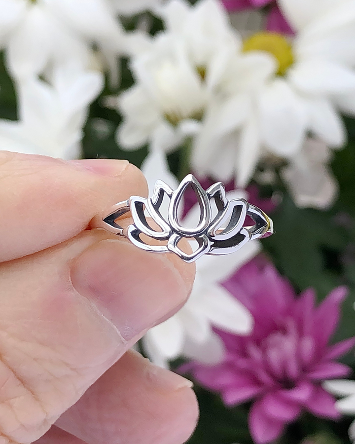 Sterling Silver Lotus Flower Ring