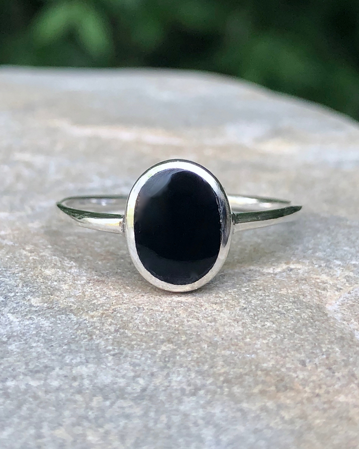 Sterling Silver Oval Black Onyx Ring