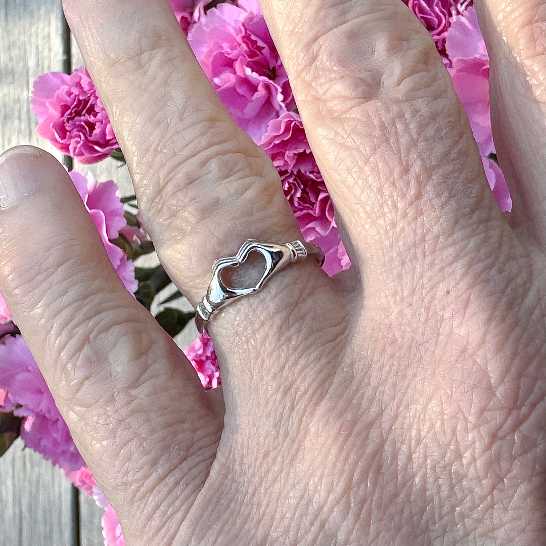 Sterling Silver Heart Hands Ring