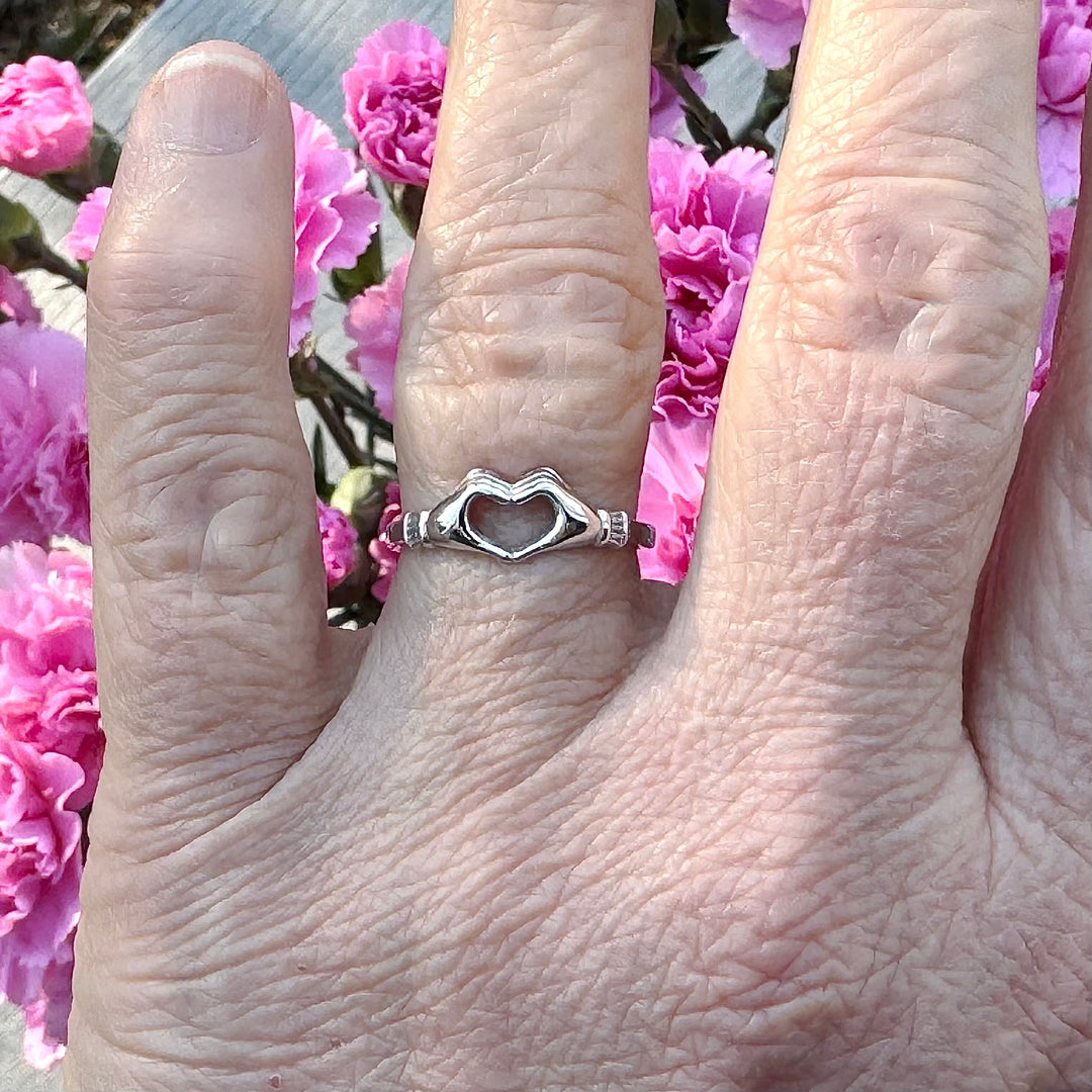 Sterling Silver Heart Hands Ring