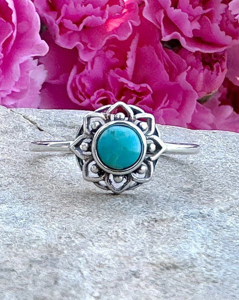 925 Sterling Silver Lotus Flower Ring with a Genuine Turquoise Stone