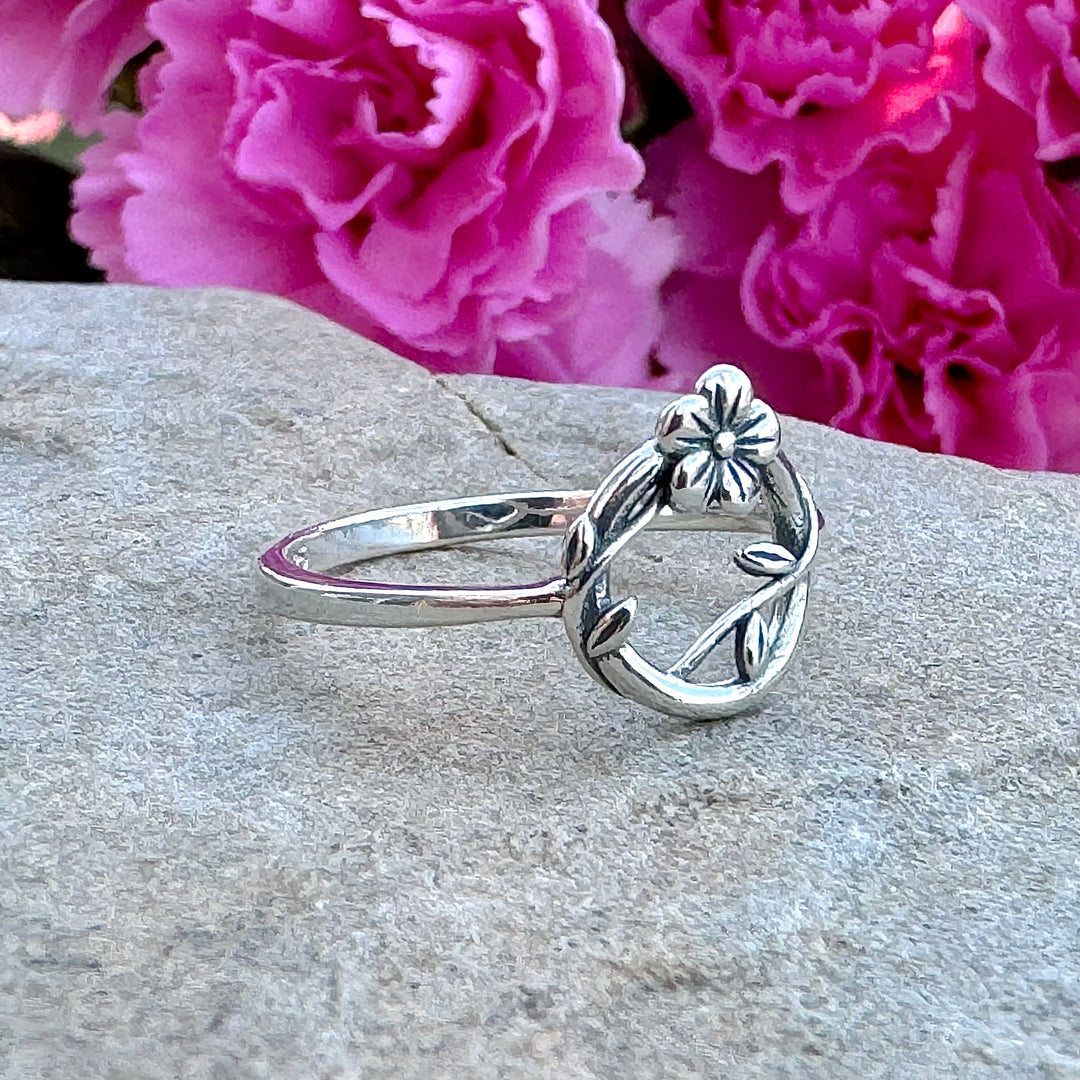 Sterling Silver Flower and Leaf Ring