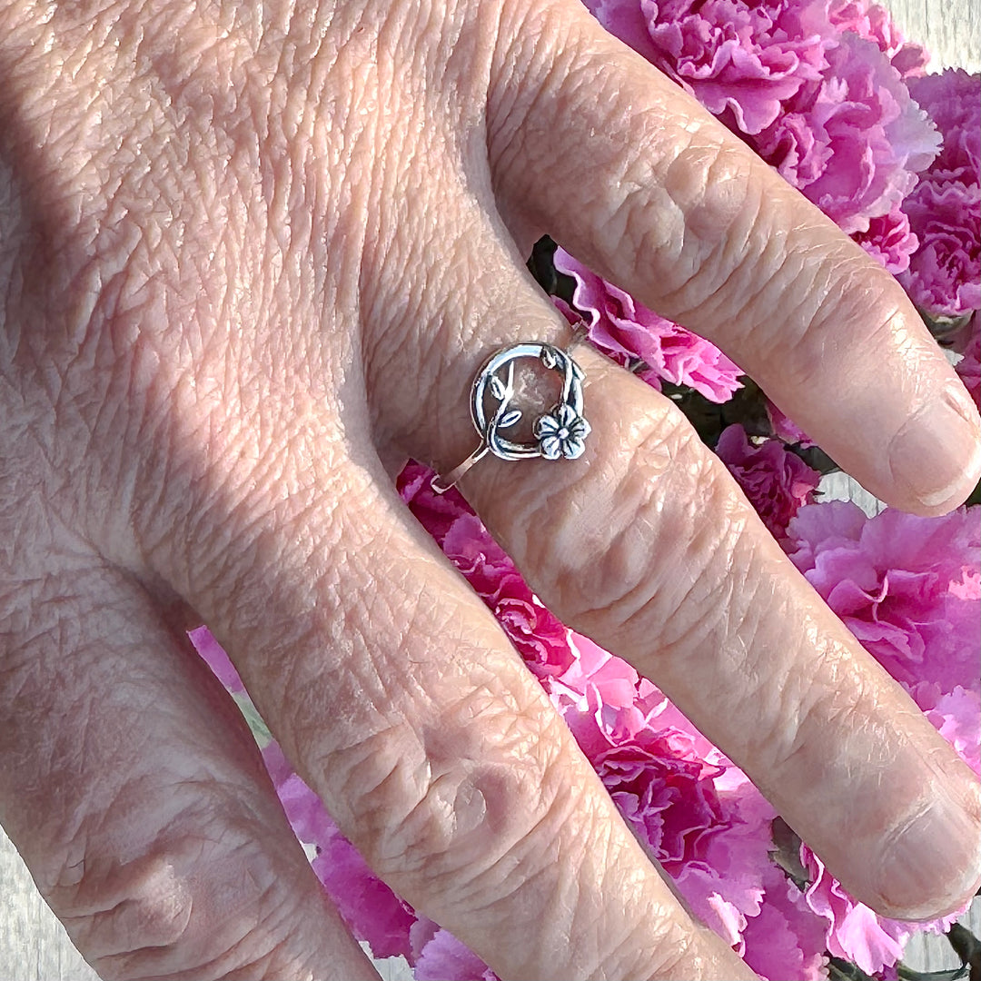 Sterling Silver Flower and Leaf Ring