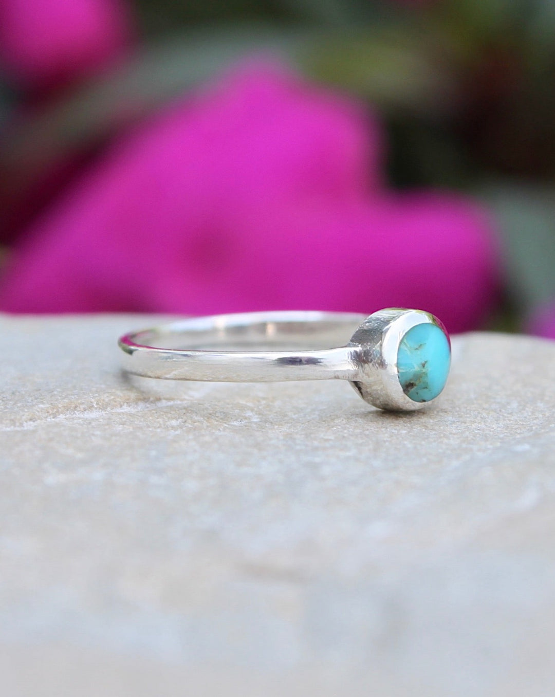 R-Sterling Silver Small Turquoise Ring side view