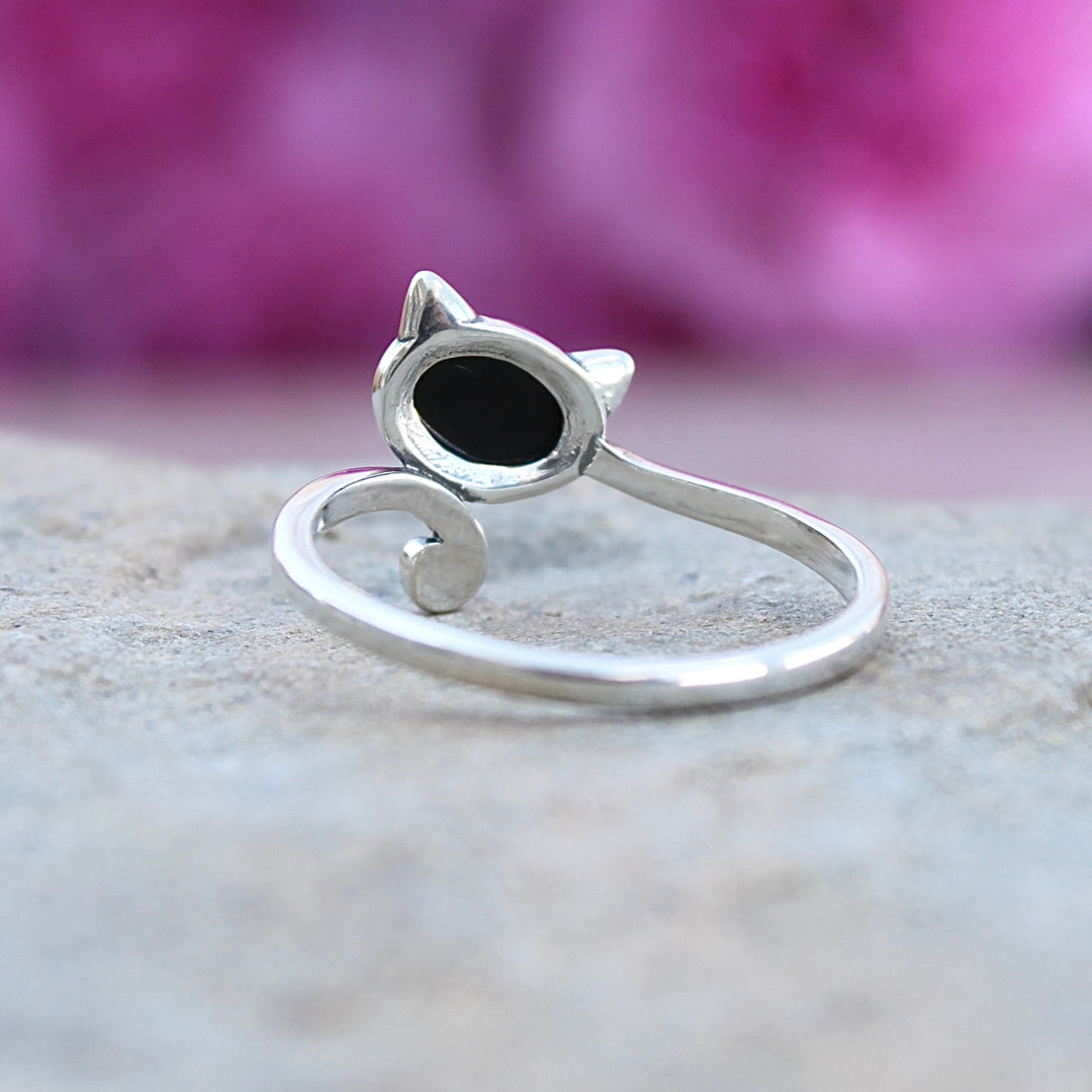 Sterling Silver Cat Ring with a Black Agate Stone  back view