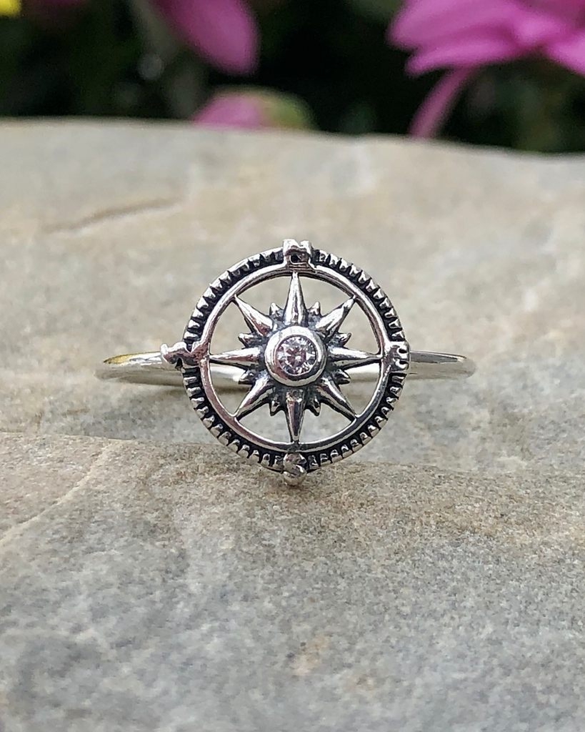 Compass 2025 rose ring