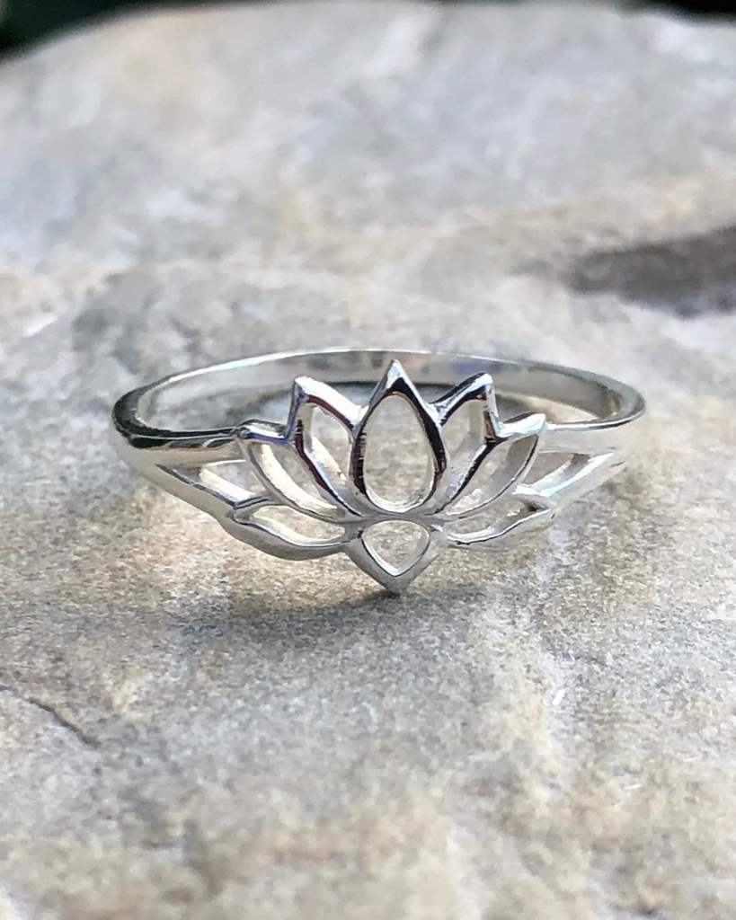 Buy Silver Lotus Ring , 925 Sterling Silver Ring , Handmade Silver Ring ,  Gift for Her , Designer Ring , Lotus Designer Ring , Fine Silver Ring  Online in India - Etsy