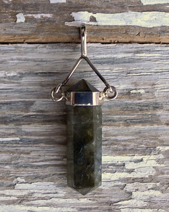 Labradorite Pendant