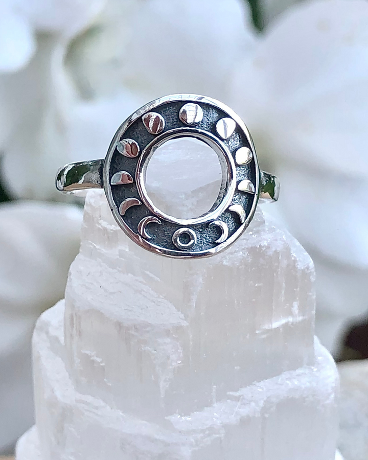 Moon Phases Circle Design Sterling Silver Ring