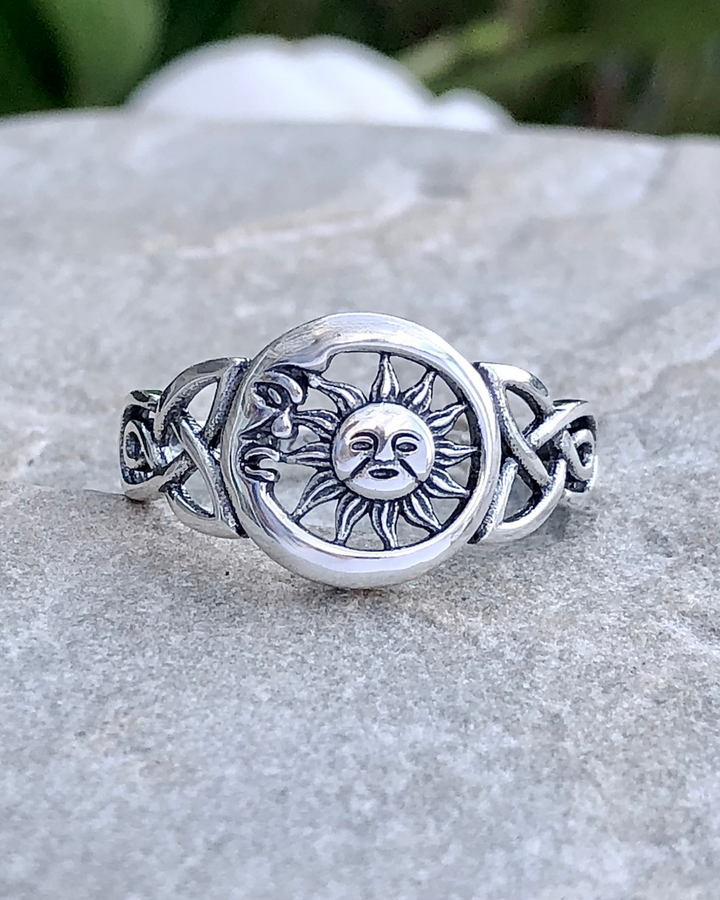 Sun and Moon Ring